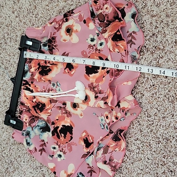 One step up two piece formal shorts and top. - Picture 6 of 6